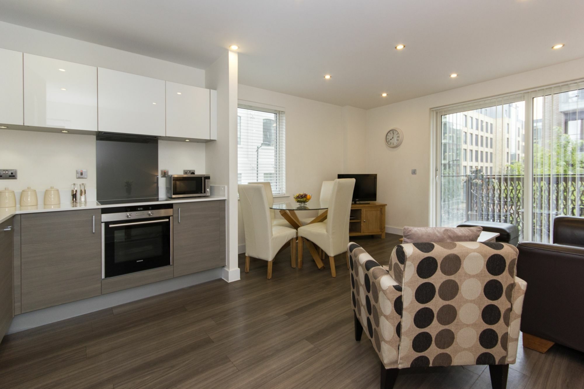 Citystay - Mill Park Apartments Cambridge  Bagian luar foto